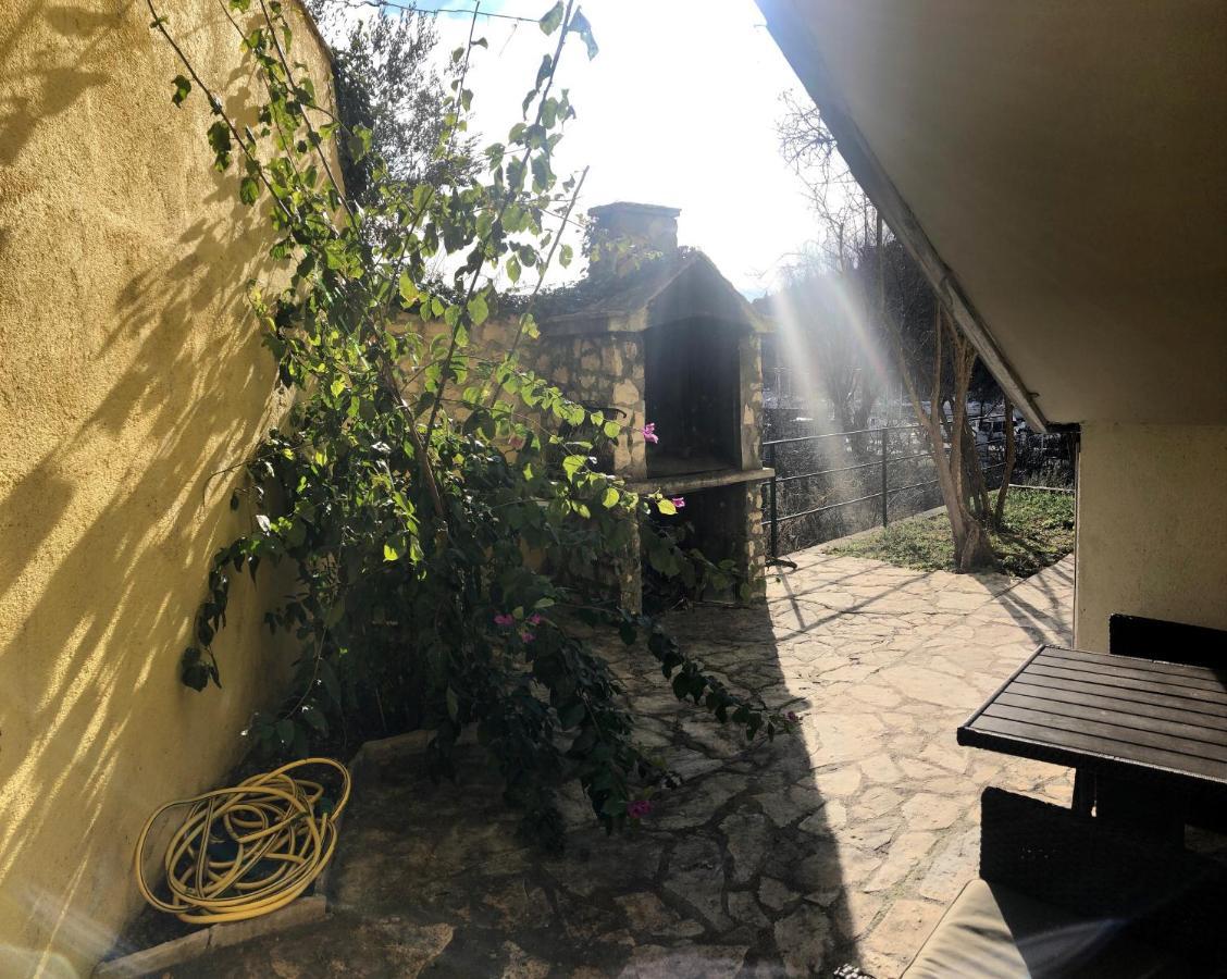 Apartments & Rooms Formenti Skradin Exterior photo